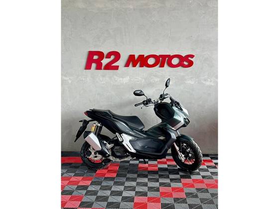 HONDA ADV 
